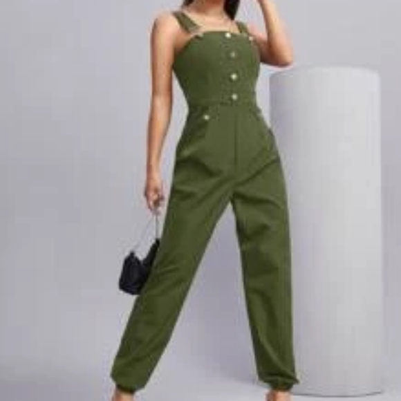 Jumpsuit - Picture 5 of 5